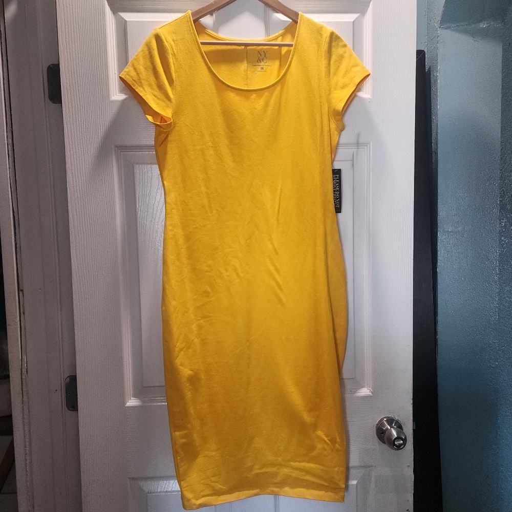 NY&C T-Shirt Yellow Scoop Neck Dress NWT Size L